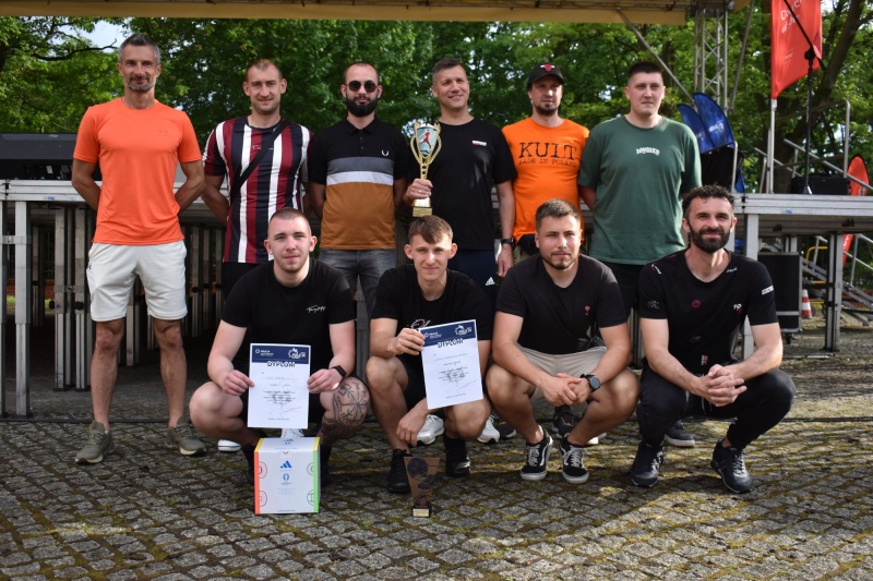 Piłkarskie zmagania śląskich policjantów w Raciborzu. KMP Rybnik najlepszy