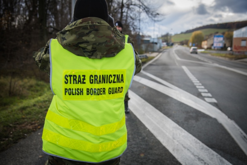 Cudzoziemcu! o ile łamiesz polskie prawo - nie możesz zostać w Polsce