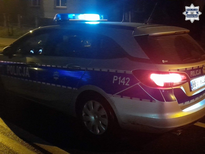 Nocna jazda rybniczanki z promilami zakończona przez radlińskich policjantów