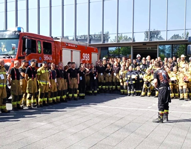 Honorowa wspinaczka strażaków już w niedzielę w Rybniku