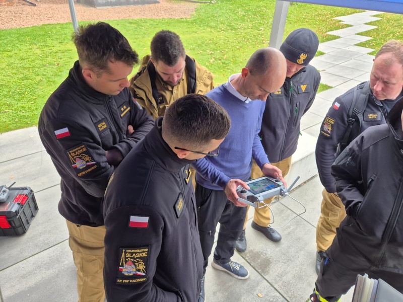 Nowoczesne technologie w straży pożarnej. Szkolenie z wykorzystania dronów