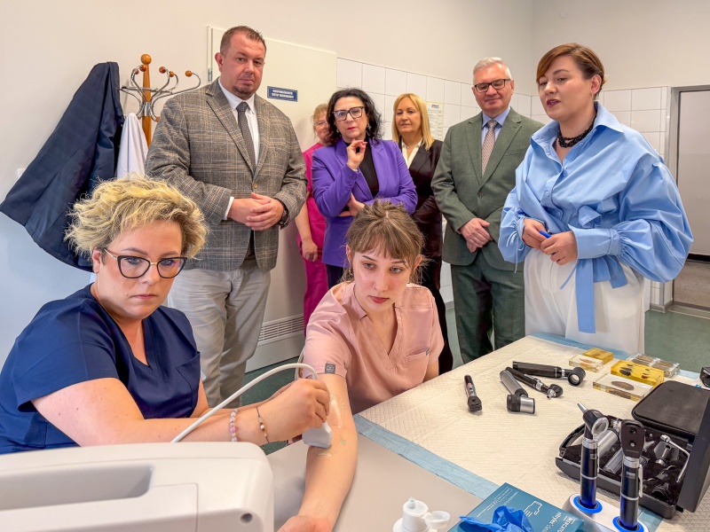 Nowe laboratorium w ANS w Raciborzu otwarte. 100 tys. zł od Powiatu Raciborskiego