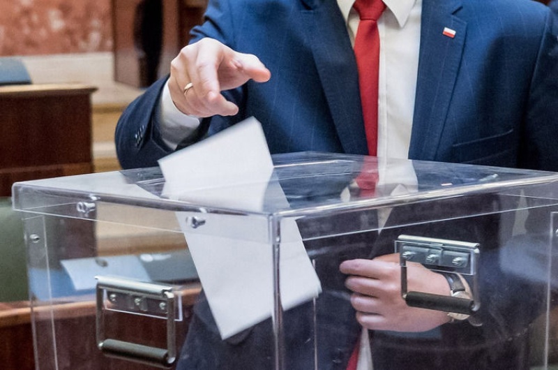 Młodzi mogą decydować o regionie. Startuje nabór do Sejmiku Województwa Śląskiego