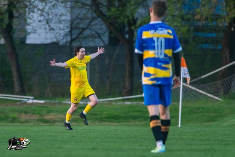 Sensacja była blisko. Ruch Stanowice ratuje trzy punkty w ostatnich sekundach [FOTO]