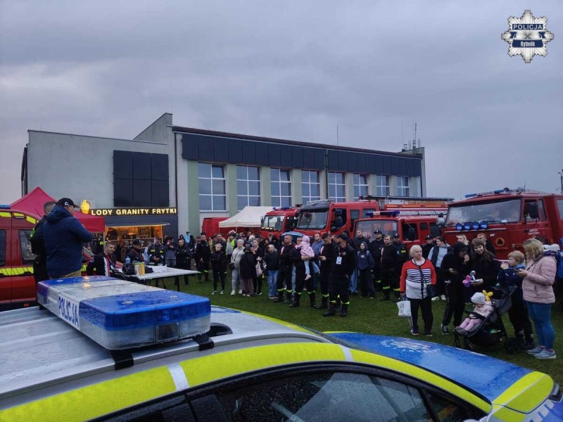 Mundurowi i mieszkańcy razem dla Kazika. Poruszająca akcja w Gaszowicach