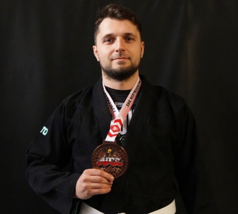 Brązowy medal dla dzielnicowego. Sukces w prestiżowych zawodach grapplingu