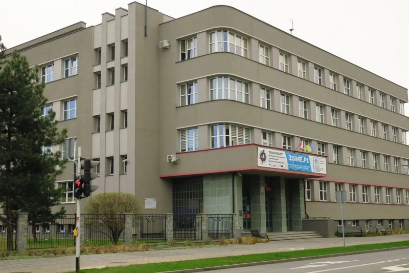 Dronowa rewolucja w rybnickiej szkole. Patronat Ministerstwa Cyfryzacji dla nowego kierunku