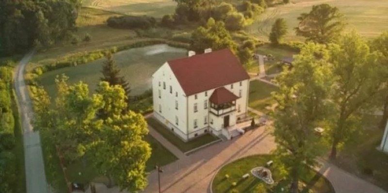 Muzyka w zabytkowym Dworze. Kameralny koncert już w niedzielę
