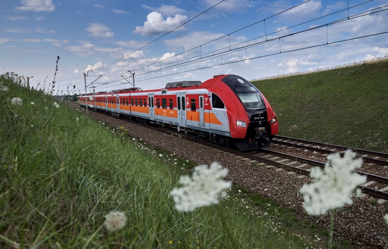 Wyjątkowe oferty regionalne na wakacje i sezonowe połączenia