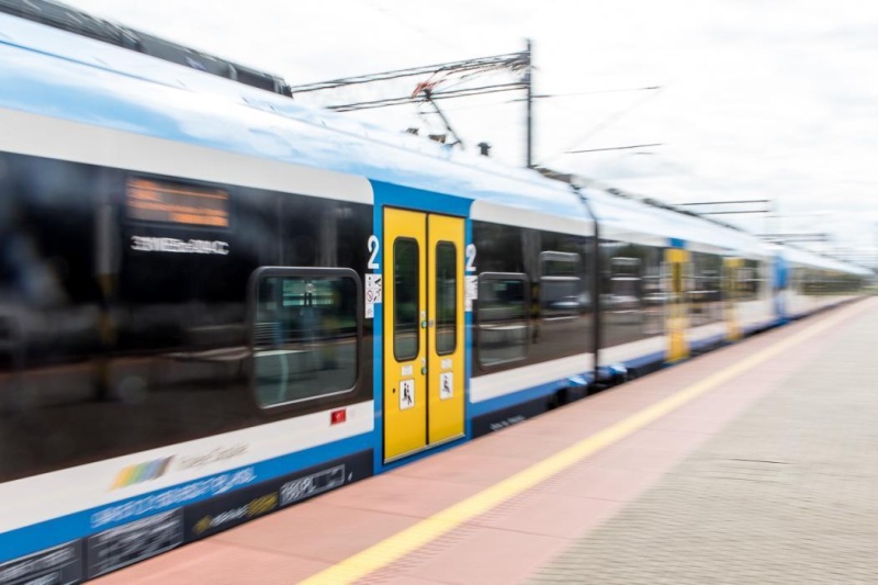 Wakacje z Kolejami Śląskimi – bilety dla rodzin za 10 zł
