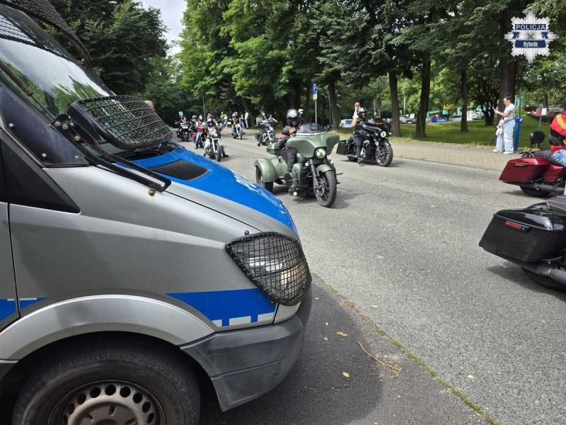 Setki kontroli, nietrzeźwi kierowcy i ponad 100 wykroczeń. Tak wyglądało zabezpieczenie zlotu w Rybniku