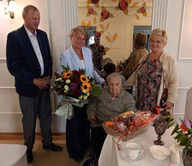 Piękny jubileusz w Kamieniu. Pani Marianna Śmigielska ma już 100 lat