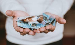 Kredyt gotówkowy - na jakie elementy zwrócić uwagę podczas zawierania umowy? - Serwis informacyjny z Raciborza - naszraciborz.pl