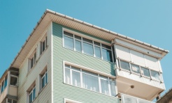 Jak świadomie wybierać produkty hydroizolacyjne – przewodnik po najważniejszych rozwiązaniach - Serwis informacyjny z Raciborza - naszraciborz.pl