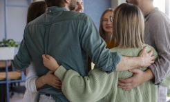 Bezpłatne numery wsparcia. Gdzie szukać pomocy w kryzysie psychicznym - Serwis informacyjny z Raciborza - naszraciborz.pl