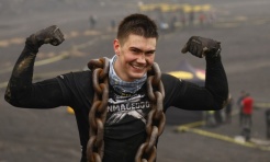 Runmageddon rozpoczął sezon 2026. Inauguracja cyklu biegów z przeszkodami na gliwickiej Hałdzie Sośnica - Serwis informacyjny z Raciborza - naszraciborz.pl