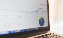 SEO czy Google Ads - co naprawdę lepiej działa w 2026 roku? - Serwis informacyjny z Raciborza - naszraciborz.pl