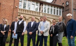 Nowe życie Juliusza. Zabytkowy szpital w Rybniku zmieni się w centrum wiedzy i przyrody - Serwis informacyjny z Raciborza - naszraciborz.pl