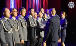 Święto Policji 2026. Awanse, odznaczenia i wyróżnienia dla rybnickich funkcjonariuszy [FOTO] - Serwis informacyjny z Raciborza - naszraciborz.pl