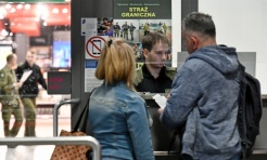 Lotnisko: zatrzymanie osoby poszukiwanej i odmowa wjazdu dla dwóch obywateli Gruzji - Serwis informacyjny z Raciborza - naszraciborz.pl