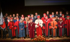 Musi być inaczej, jeśli ma być lepiej. Raciborska uczelnia wkroczyła w nowy rok akademicki - Serwis informacyjny z Raciborza - naszraciborz.pl