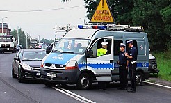 Zderzenie samochodów w Jankowicach - Serwis informacyjny z Wodzisławia Śląskiego - naszwodzislaw.com
