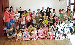 WAKACJE Z DUCHAMI relacja z odwiedzin dzieci w Willi Burmistrza - Serwis informacyjny z Wodzisławia Śląskiego - naszwodzislaw.com