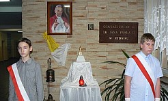 Relikwie Jana Pawła II W G10 - Serwis informacyjny z Wodzisławia Śląskiego - naszwodzislaw.com