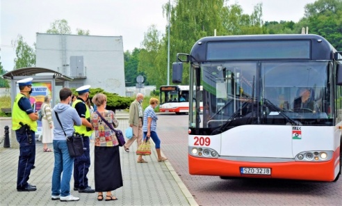 Policyjne kontrole w autobusach MZK - Serwis informacyjny z Wodzisławia Śląskiego - naszwodzislaw.com