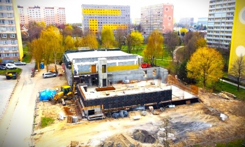 Budowa MDK idzie zgodnie z planem [FOTO] - Serwis informacyjny z Wodzisławia Śląskiego - naszwodzislaw.com