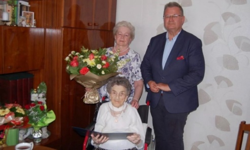 Najstarsza mieszkanka Powiatu Rybnickiego skończyła 109 lat - Serwis informacyjny z Wodzisławia Śląskiego - naszwodzislaw.com