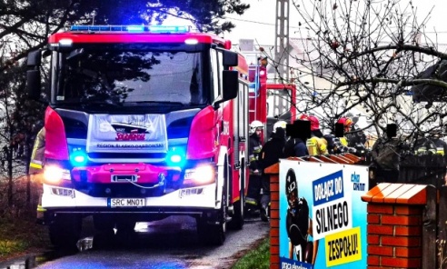 Potrawa na gazie przyczyną pożaru w Raszczycach [FOTO] - Serwis informacyjny z Wodzisławia Śląskiego - naszwodzislaw.com