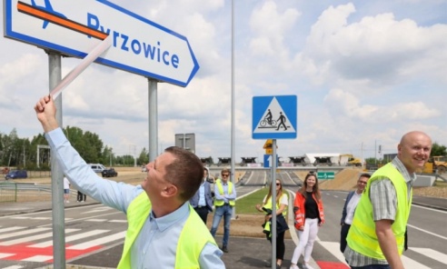 Lepszy dojazd na lotnisko w Katowicach - Serwis informacyjny z Wodzisławia Śląskiego - naszwodzislaw.com