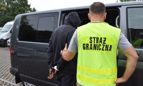 1381 cudzoziemców zobowiązanych do opuszczenia Polski - Serwis informacyjny z Wodzisławia Śląskiego - naszwodzislaw.com