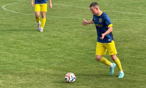 Lider bez szans. LKS Brax-Ton Raszczyce górą  - Serwis informacyjny z Wodzisławia Śląskiego - naszwodzislaw.com