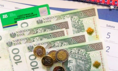 Wcześniejsze wypłaty z ZUS dla emerytów i rencistów  - Serwis informacyjny z Rybnika - naszraciborz.pl