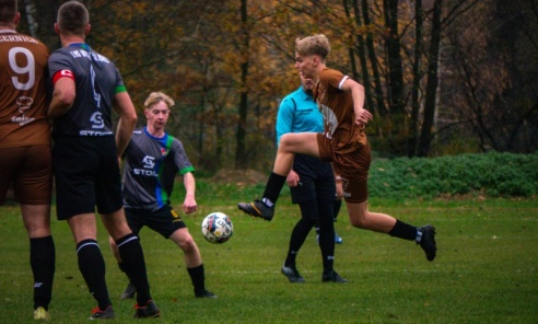Remontada w Górkach Śląskich. Rezerwy Zameczku odwróciły losy meczu [FOTO] - Serwis informacyjny z Rybnika - naszraciborz.pl