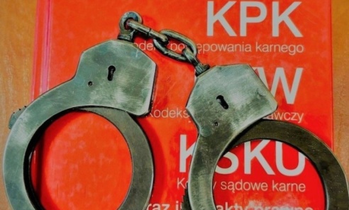 Poszukiwany wpadł dzięki czujności policjanta poza służbą - Serwis informacyjny z Rybnika - naszraciborz.pl