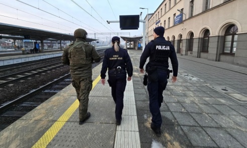 Rybniccy policjanci prowadzą działania podczas operacji TOR - Serwis informacyjny z Rybnika - naszraciborz.pl