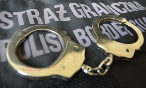 Mieszkaniec Zabrza zatrzymany na lotnisku w Katowicach-Pyrzowicach - Serwis informacyjny z Rybnika - naszraciborz.pl