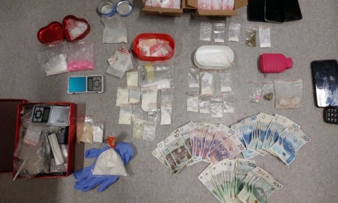 Kryminalni z Rybnika przejęli narkotyki - Serwis informacyjny z Wodzisławia Śląskiego - naszwodzislaw.com