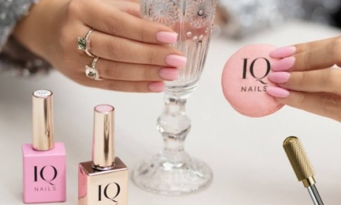 Problemy ze Stopami Wiosną: Frezy Podologiczne IQnails w Walce z Nagniotkami i Modzelami - Serwis informacyjny z Wodzisławia Śląskiego - naszwodzislaw.com