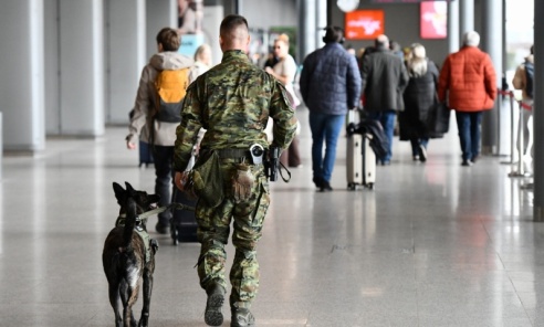 Przylecieli jednym samolotem, jutro jednym powrócą - Serwis informacyjny z Rybnika - naszraciborz.pl