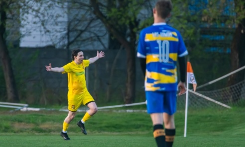 Sensacja była blisko. Ruch Stanowice ratuje trzy punkty w ostatnich sekundach [FOTO] - Serwis informacyjny z Rybnika - naszraciborz.pl