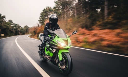 Jak uniknąć najczęstszych błędów początkującego motocyklisty? - Serwis informacyjny z Wodzisławia Śląskiego - naszwodzislaw.com