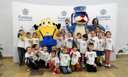 Bezpieczny Maluch w Rybniku. Dzieci uczyły się zasad bezpieczeństwa przez zabawę - Serwis informacyjny z Wodzisławia Śląskiego - naszwodzislaw.com