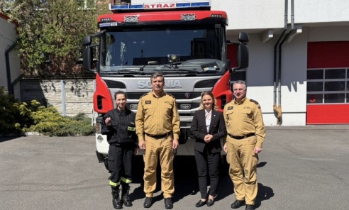 Nowy ciężki wóz ratowniczo-gaśniczy dla OSP Lyski. Ważne wzmocnienie dla gminy - Serwis informacyjny z Wodzisławia Śląskiego - naszwodzislaw.com