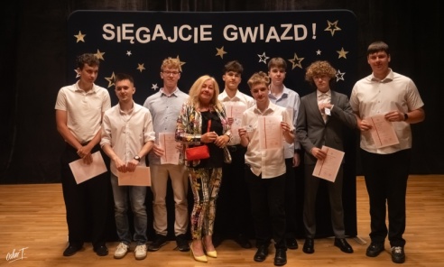 Zakończenie roku szkolnego 2025/2026 w Budowlance [FOTO] - Serwis informacyjny z Wodzisławia Śląskiego - naszwodzislaw.com