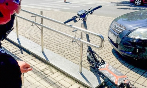 Nieletni kierujący jednośladami, w szczególności hulajnogami elektrycznymi pod okiem policjantów - Serwis informacyjny z Rybnika - naszraciborz.pl
