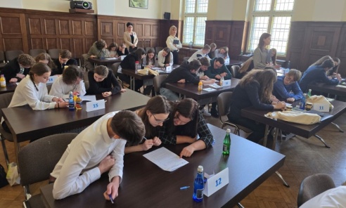 Praktyczna wiedza na start, indeks na studia przed maturą. Zgłoś szkołę do Lekcji z ZUS - Serwis informacyjny z Rybnika - naszraciborz.pl